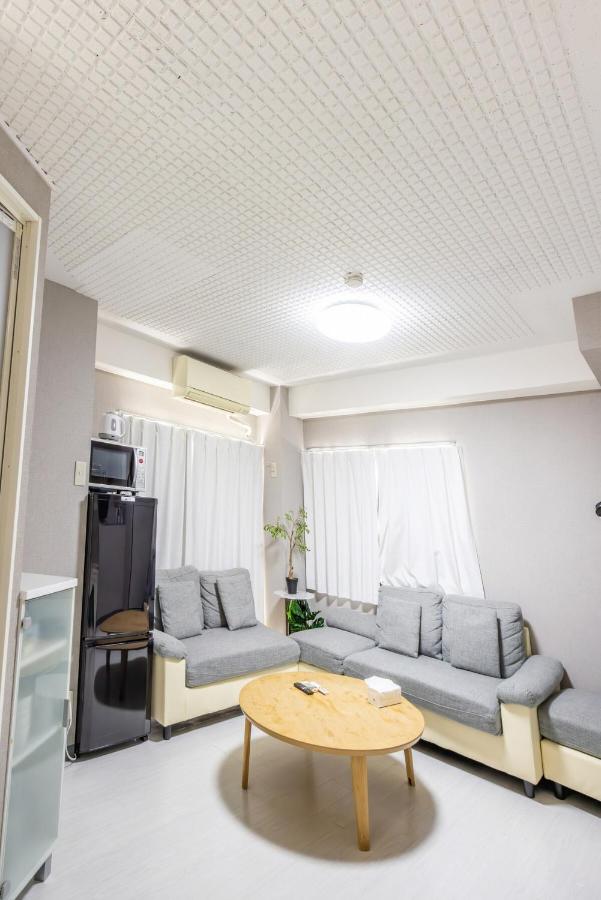 Roppongi 3min Walk, Shinjuku 10min,Shibuya 15min, Tokyo Tower 58sqm for 6 - 5