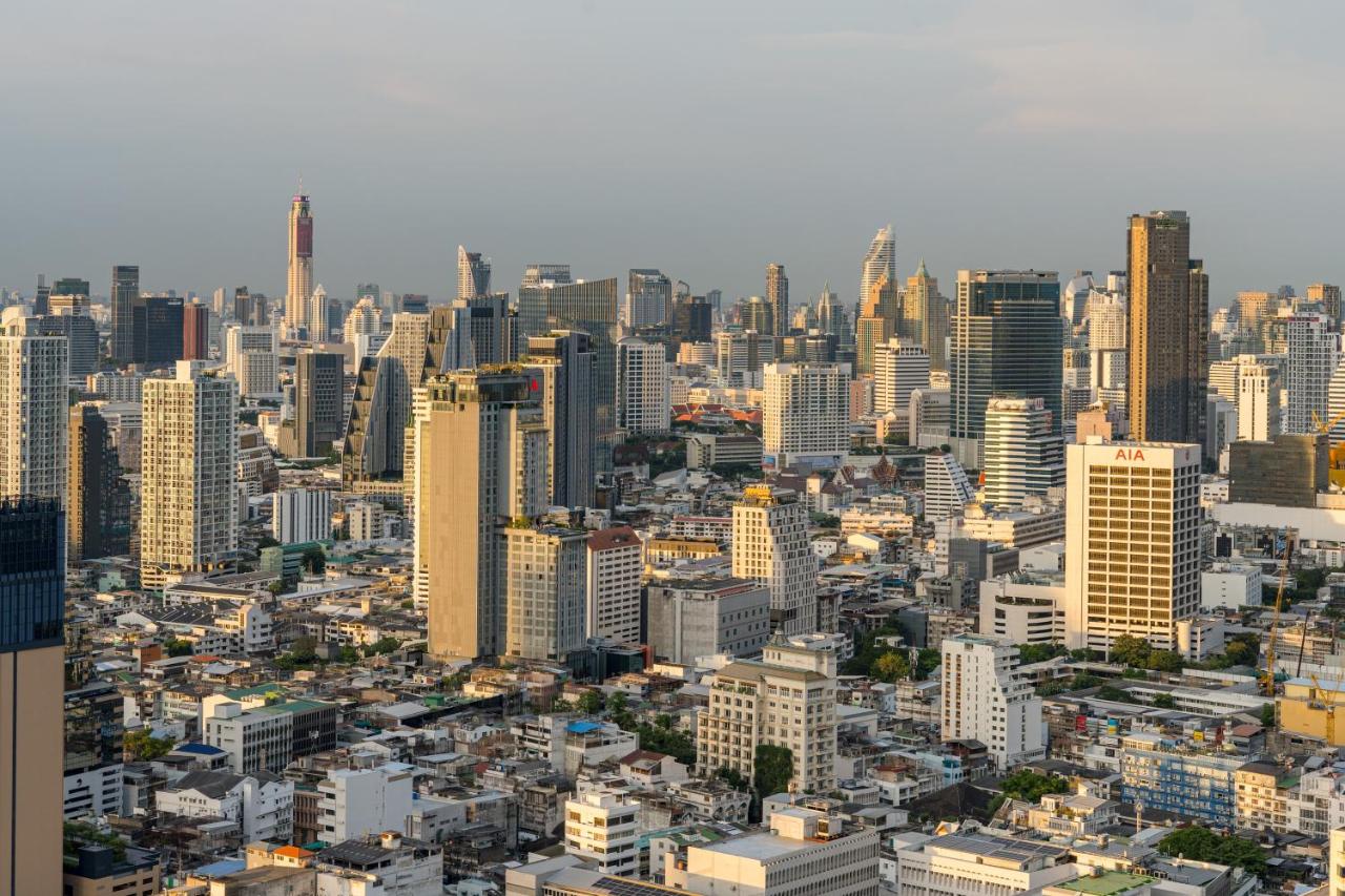 High-Floor City View Near SIAM - 3