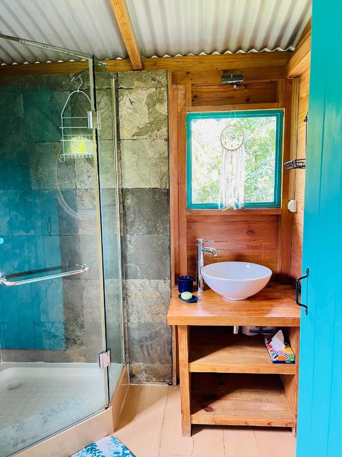 Tropical Wooden Lodge - 2