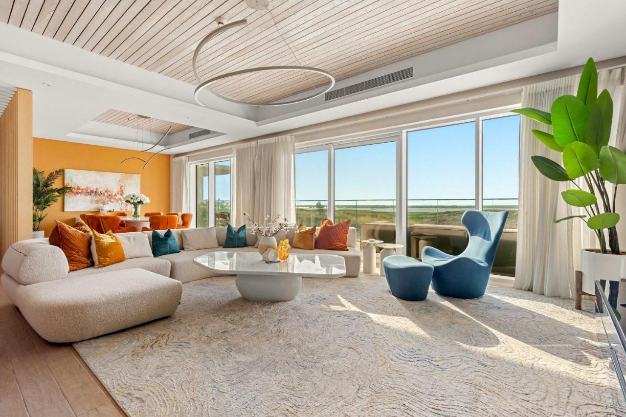 Silkhaus Vacation Homes Beach House & Private Pool with 3BR & Maid Room - 2