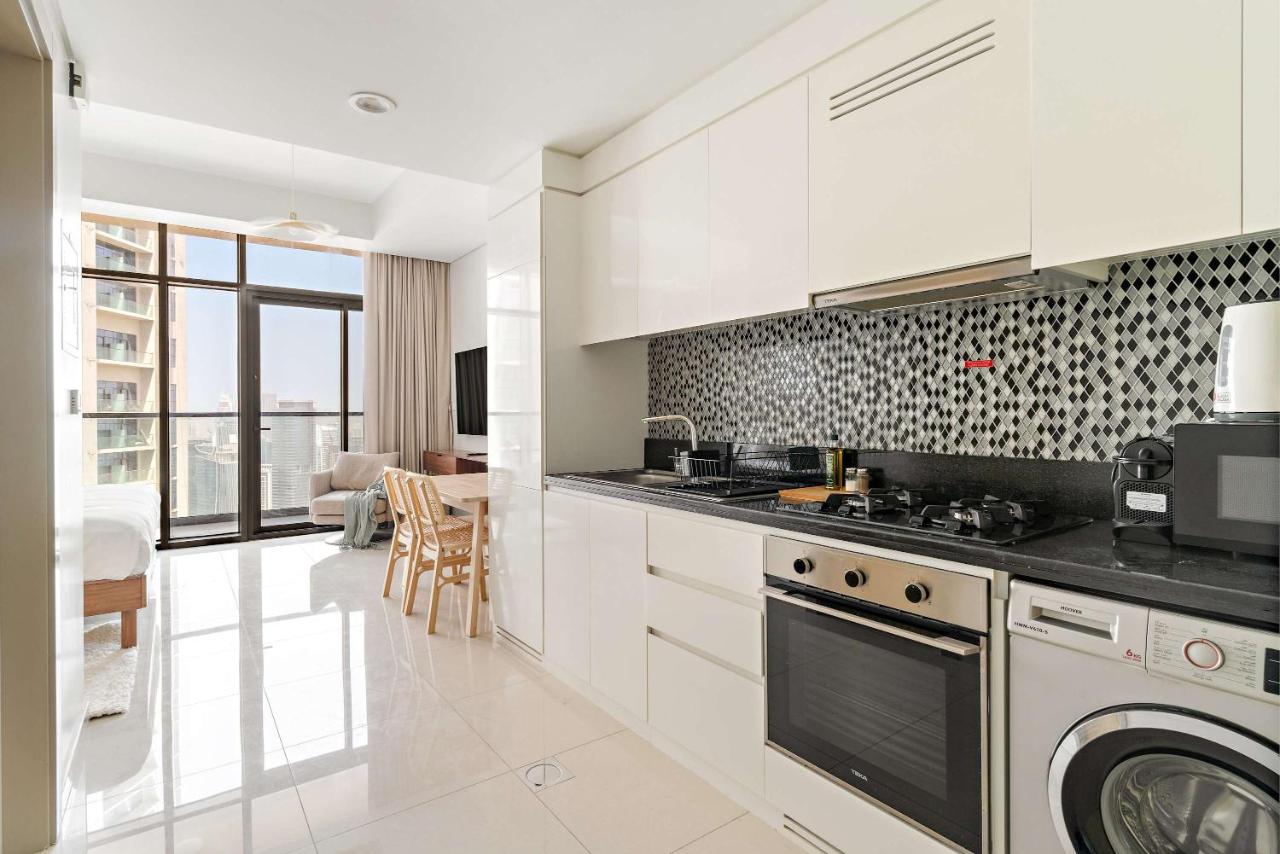 Silkhaus Vacation Homes Studio Escape in Business Bay - 5