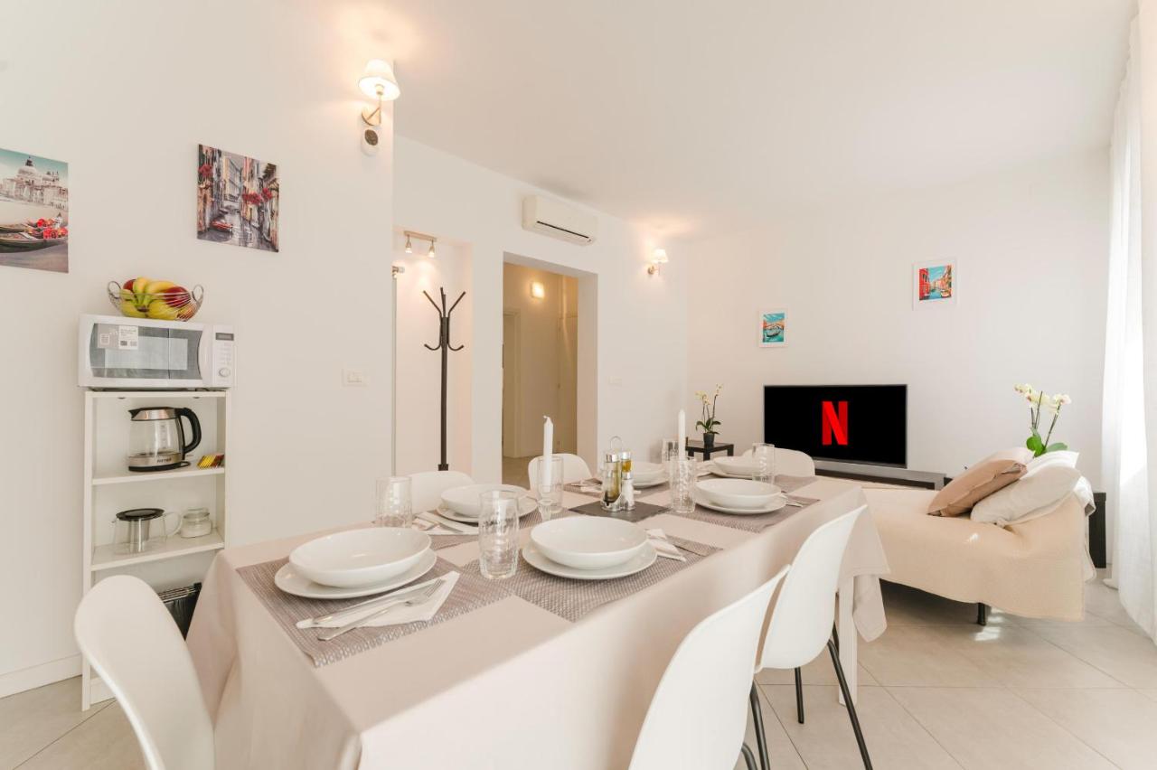 Trilocale riammodernato vicino a Venezia & Riviera