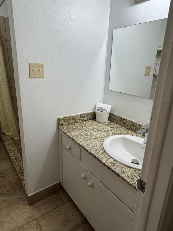 Choice Inn — photo 12