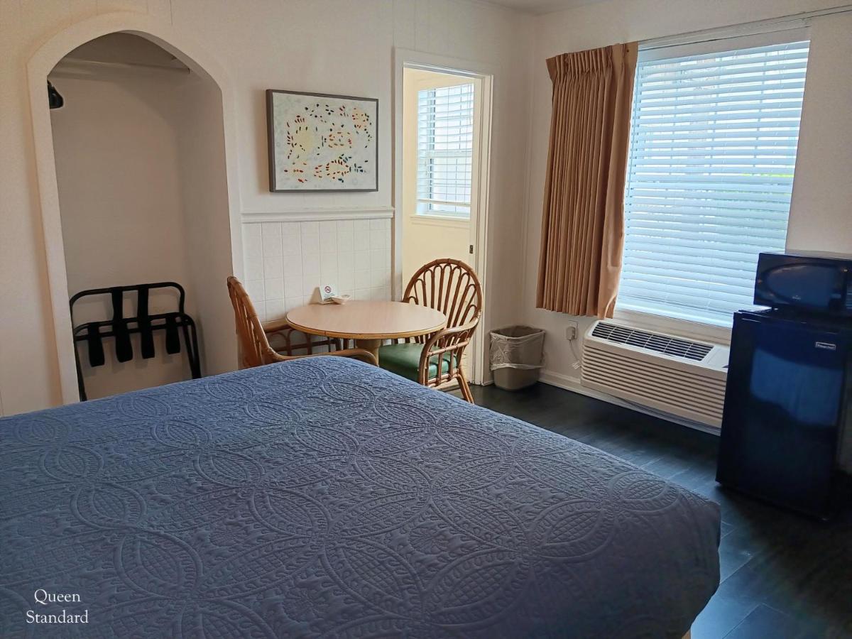 The Cozy Inn — photo 11