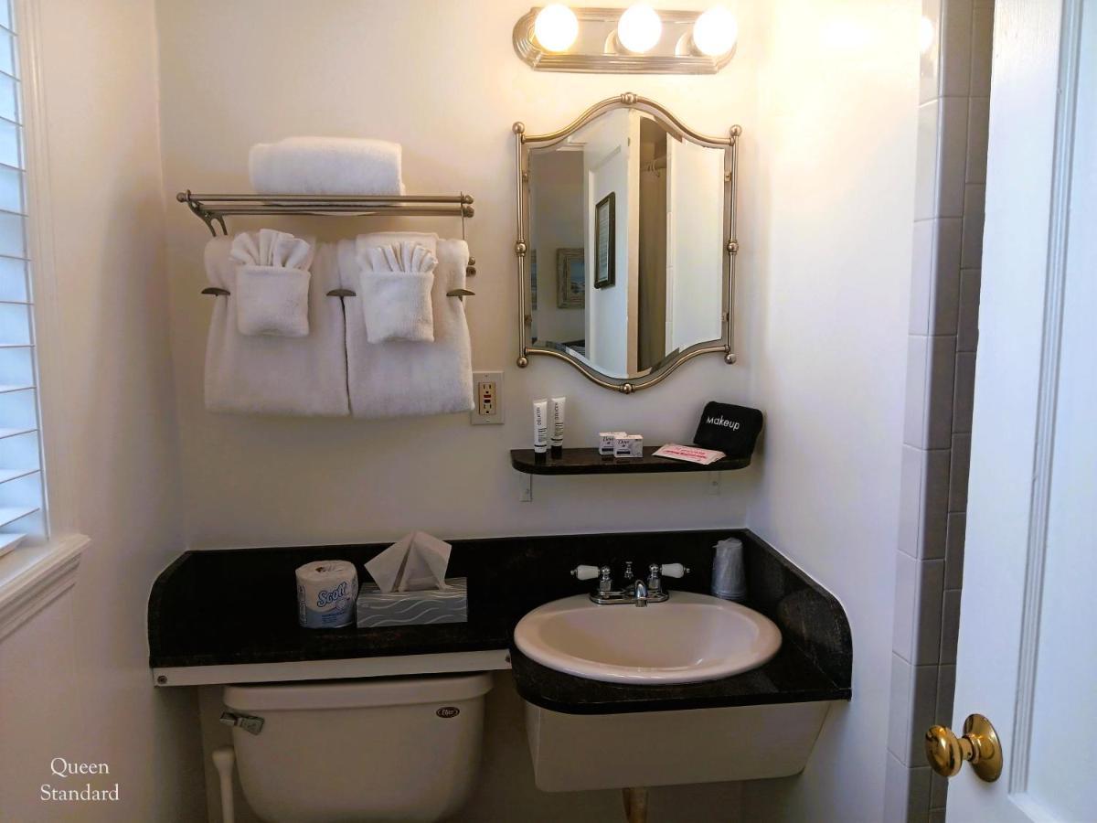 The Cozy Inn — photo 7