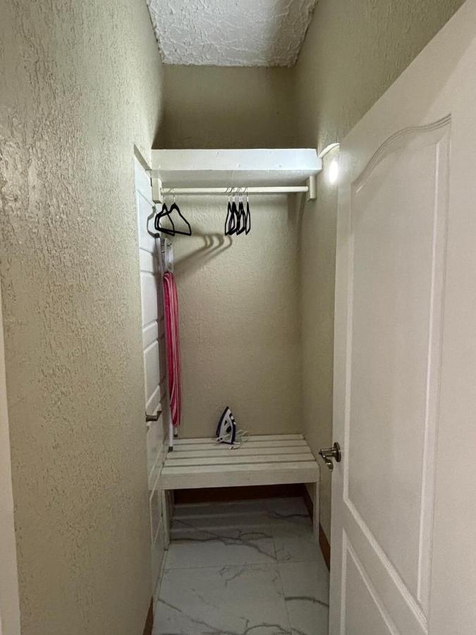 360 Rokview Suites Cozy 1BR Private Suite - 5