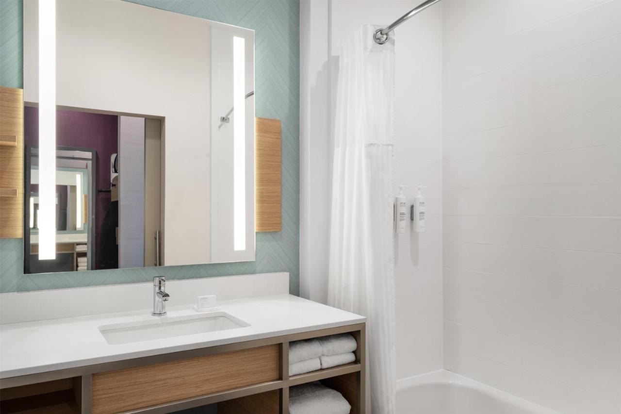 Hilton Garden Inn Austin Central - 3