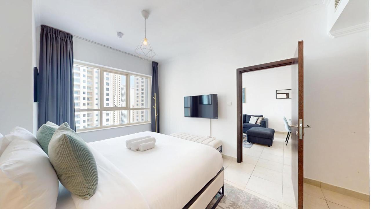 Vacationer Holiday Homes I Calm One Bedroom I Marina Quays - 2