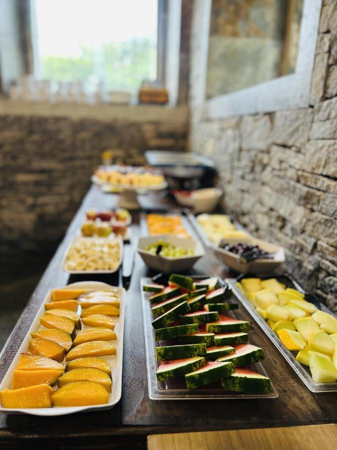 Castelo dos Tucanos Host - 4