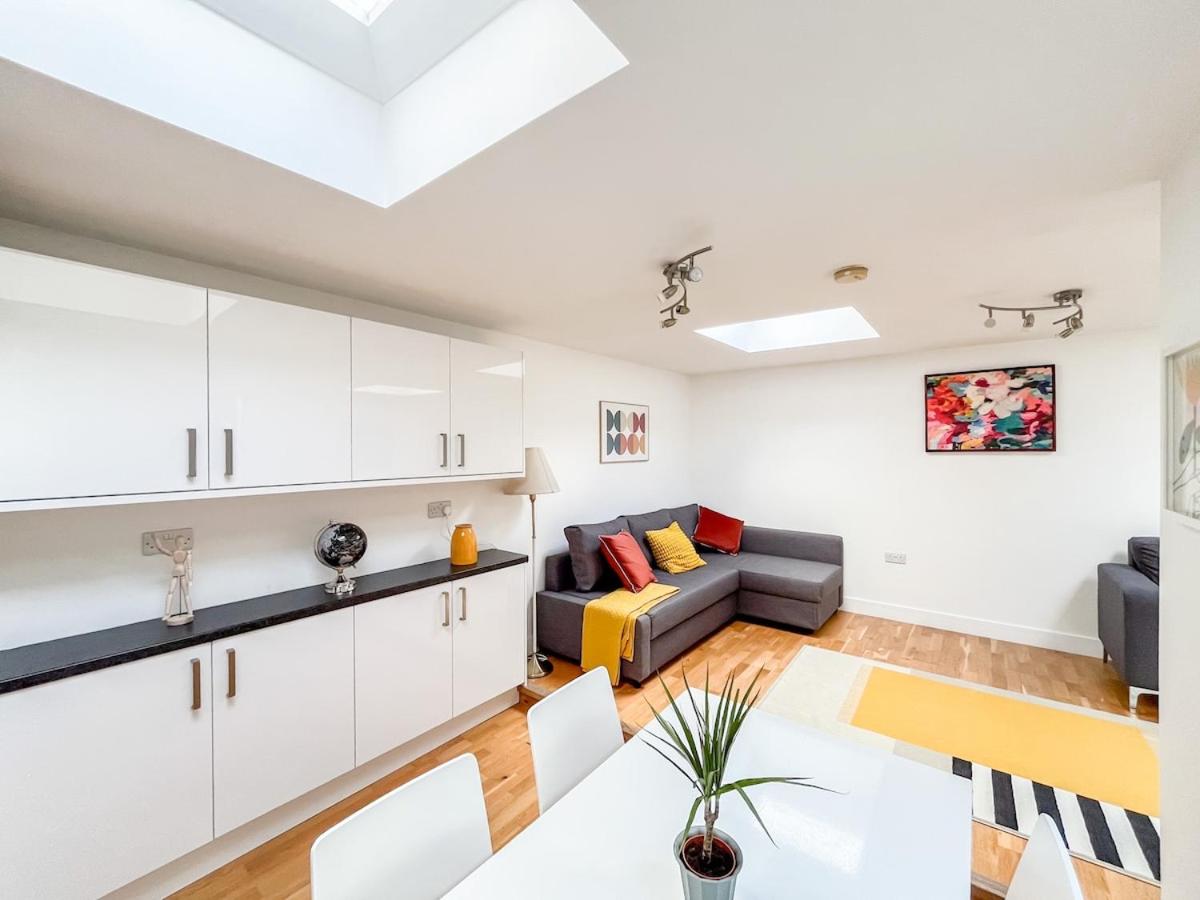 Stylish Camden Apartment C6 - 4