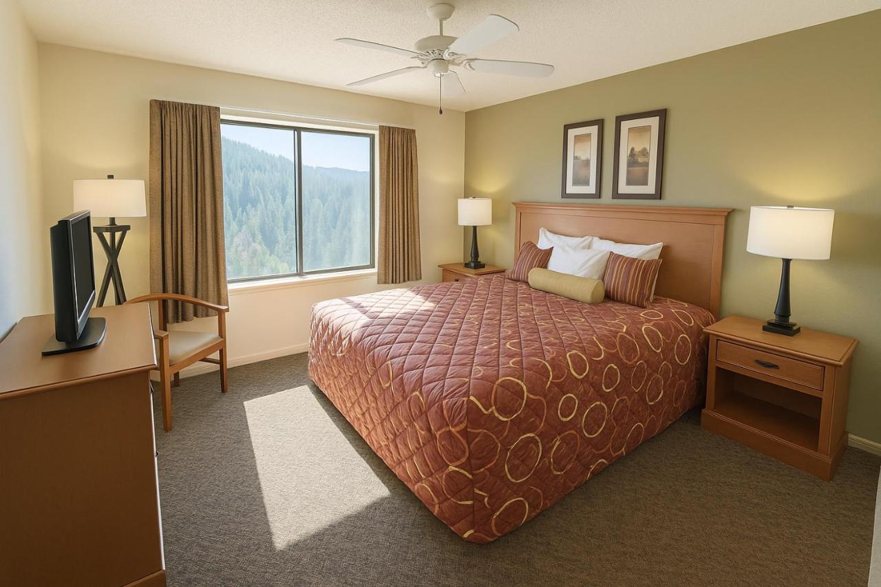 Crown Point Resort — photo 2