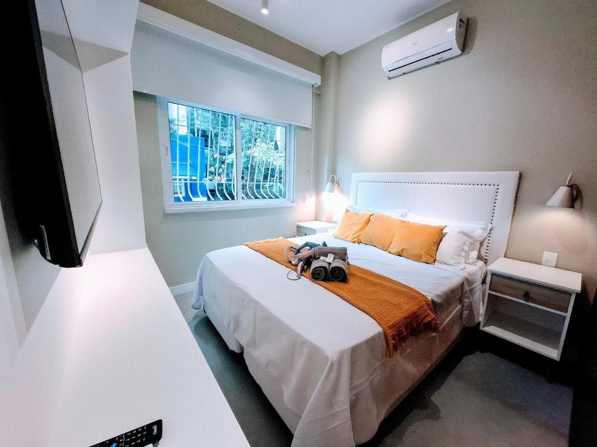 Design, Coziness and 4 guests at Leblon