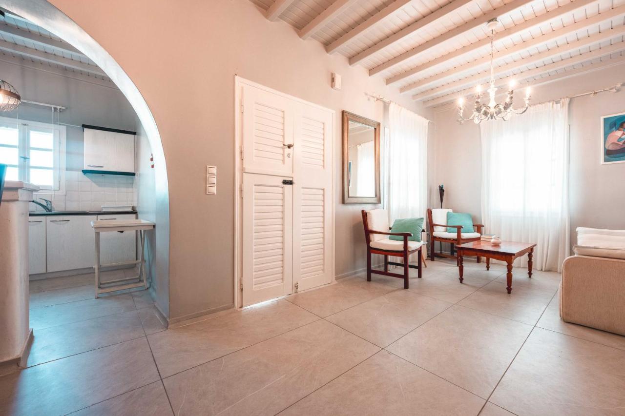 Traditional Cycladic Houses in Elia Beach Mykonos - 4