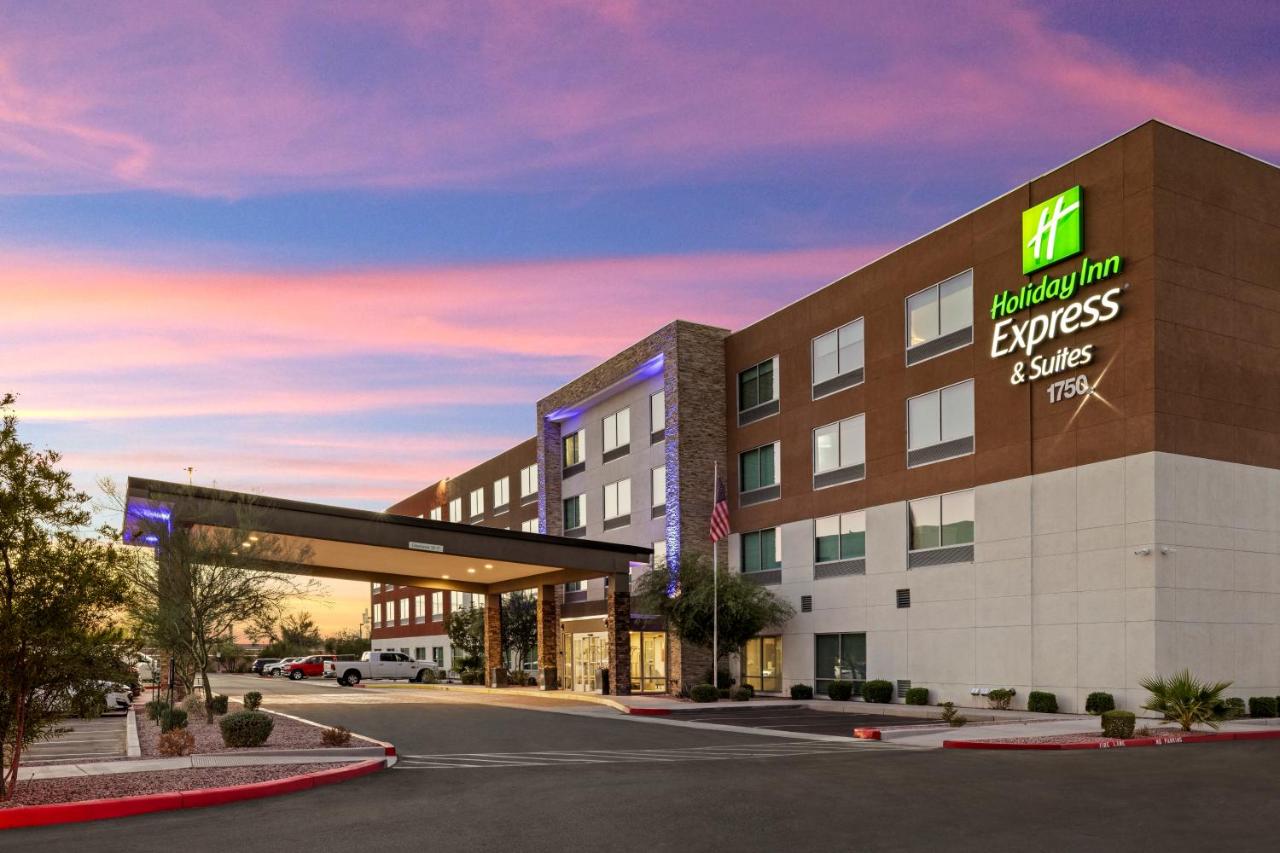 Image: Holiday Inn Express & Suites Phoenix West - Tolleson by IHG