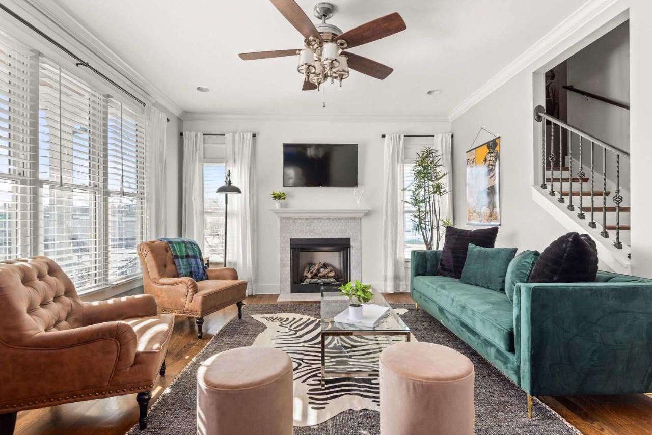 Walkable Nations Retreat Rooftop & Near Broadway - 4