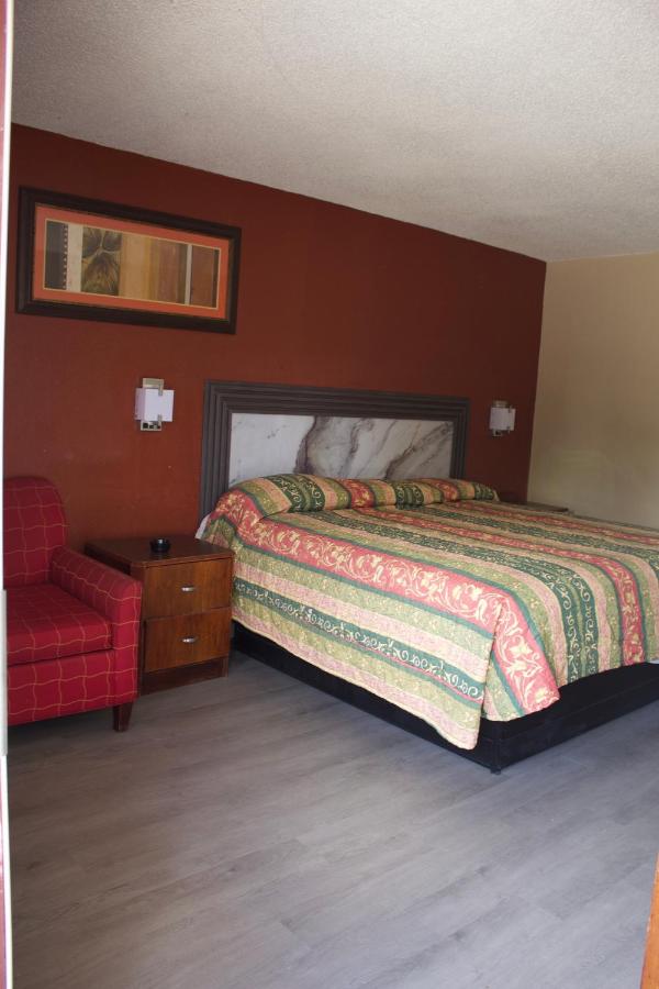Oak Ridge Inn — photo 21