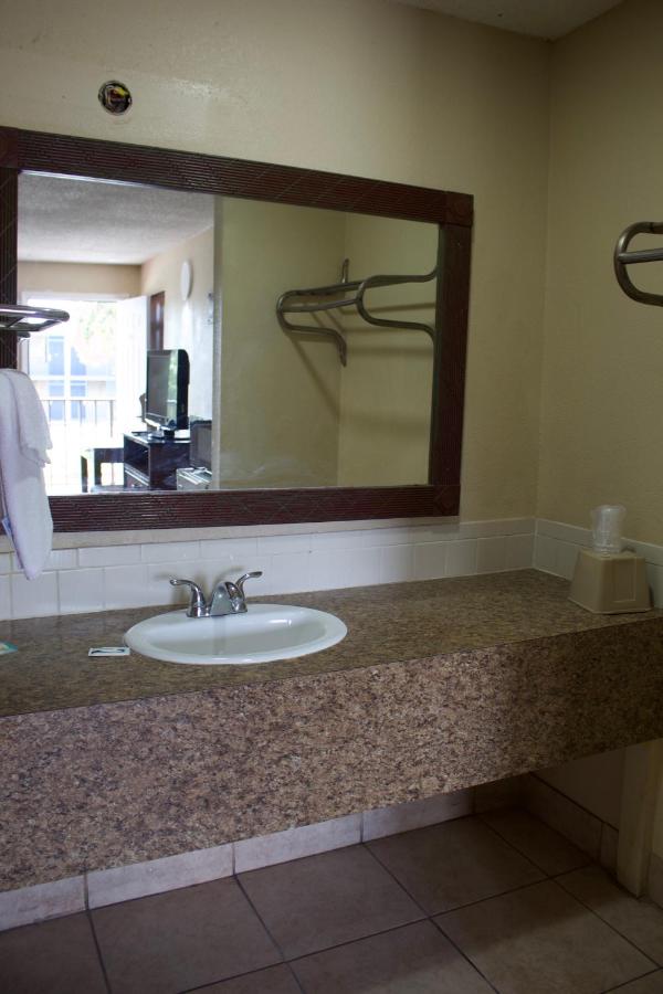 Oak Ridge Inn — photo 15