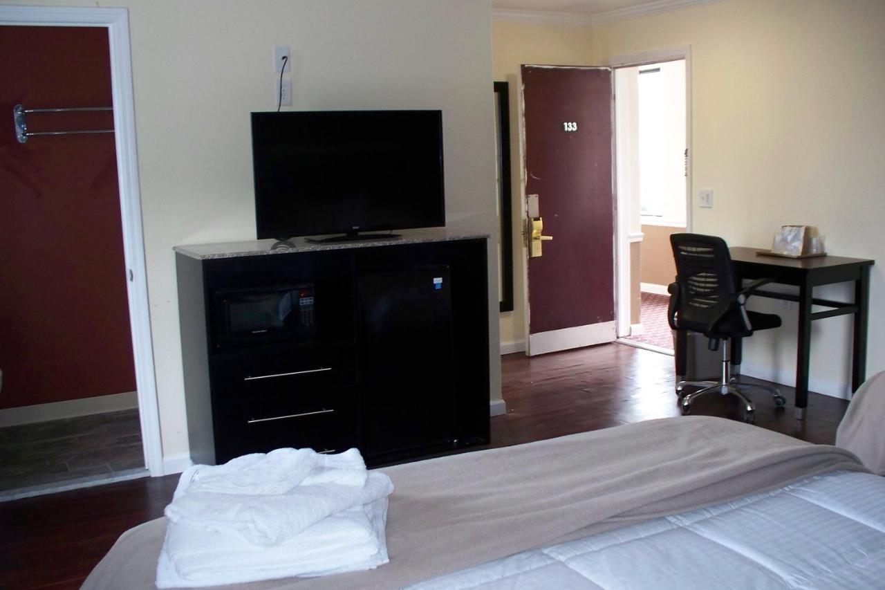 Budget Inn 4U — photo 11