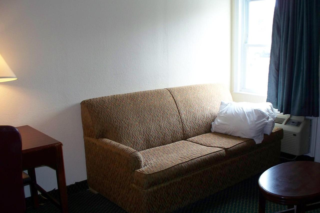 Budget Inn 4U — photo 23