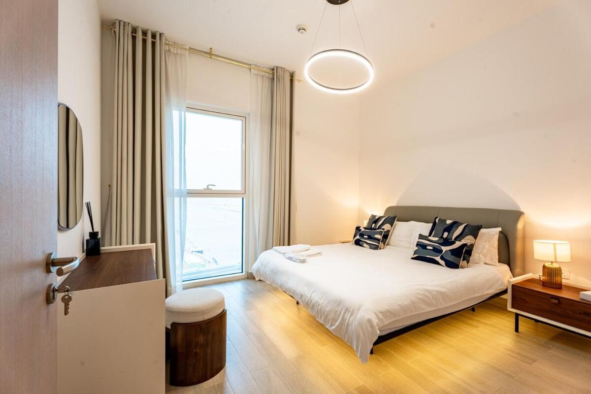 Discover Local Culture from Your Cozy Home 805 - 2