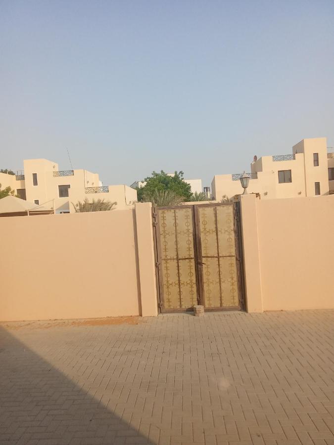 Holiday villa al dhafra region ghayathhi