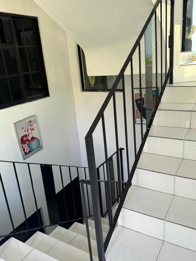 Apartment In Falmouth - 2