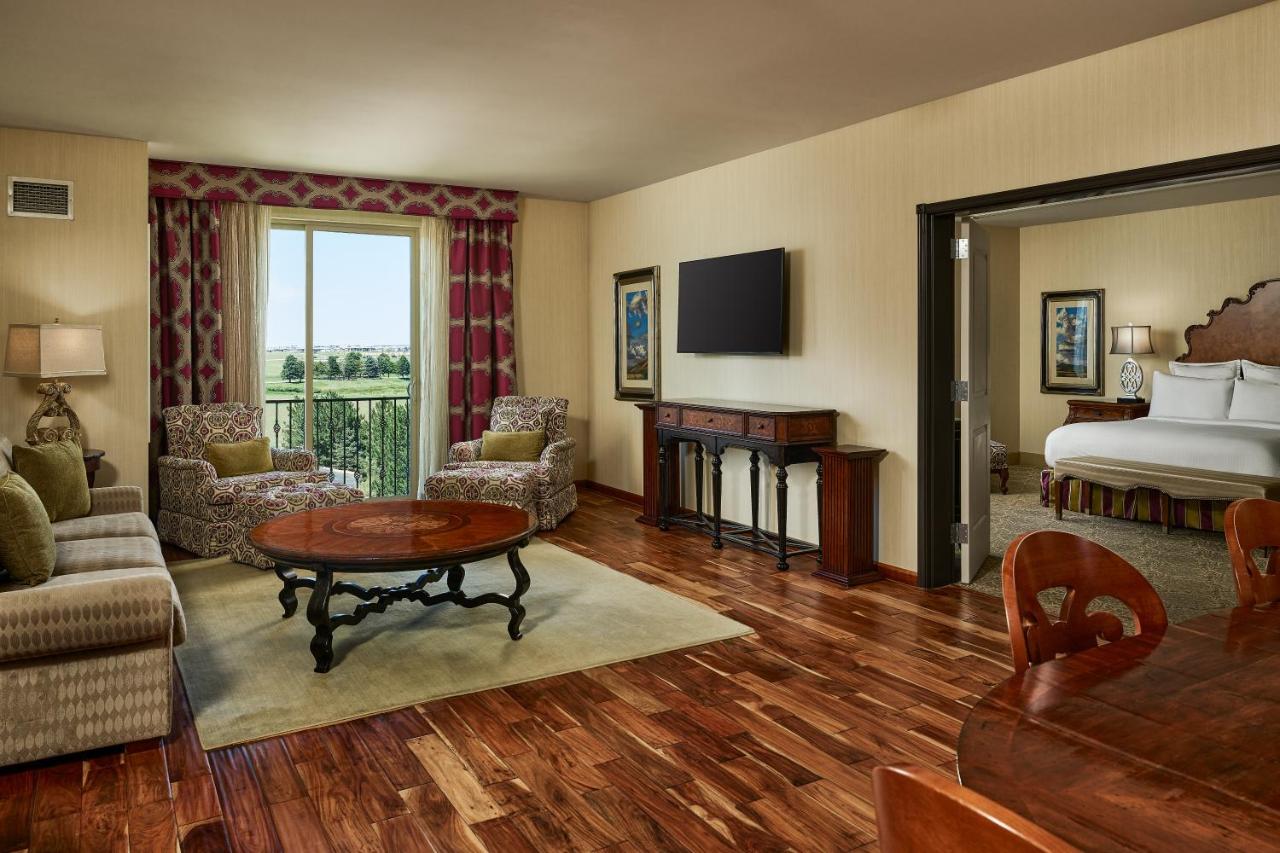 Woolley's Classic Suites — photo 9