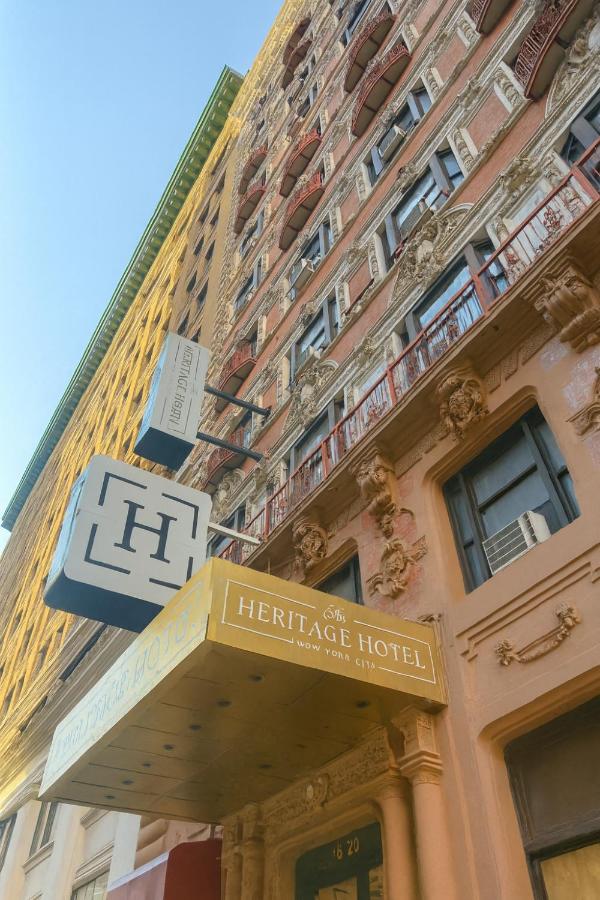 Hotel and the City — photo 10