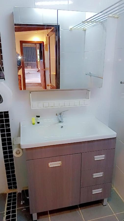 Cosy Farmstay Jasmeeruls Bayt Tuvurara, Savusavu - 2