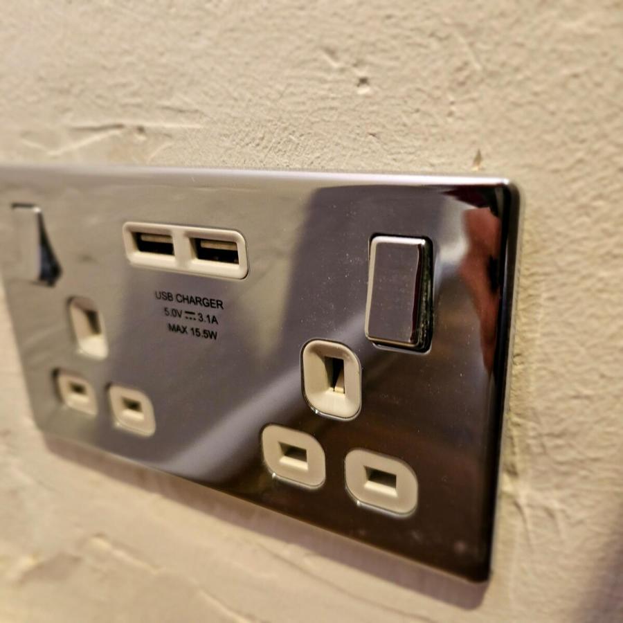 L3 Stylish and Central Room private Bathroom, Smart TV - 5