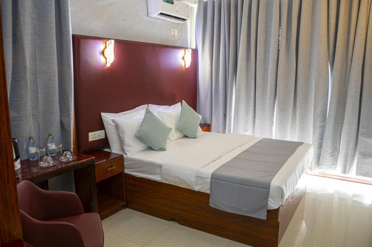 Terminal 27 Hotel - 2