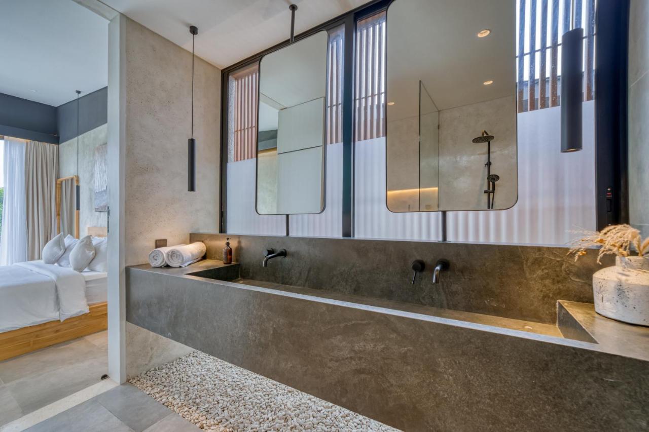 Luxury Industrial-Style 2BR Villa Kirma Near the Beach - 3