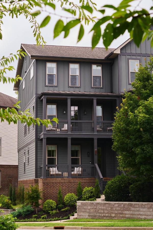 *New* East Nashville Luxe Townhouse, Sleeps 6 - 2