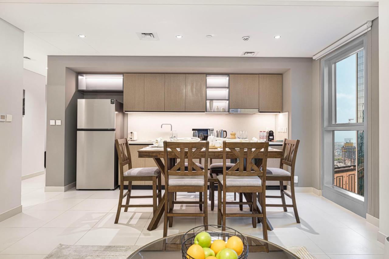 BURJ CROWN - Elegant & Spacious Two-Bedroom Apartment in Downtown Dubai, Just 10 Minutes' Walk from Dubai Mall & Dubai Fountains, Surrounded by Iconic Landmarks - 5