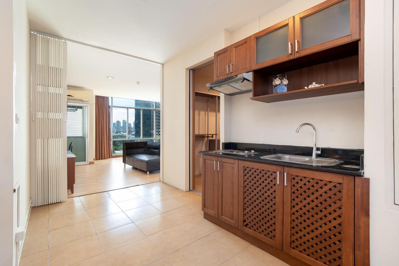 181 Ekkamai Studio Apartment - 5