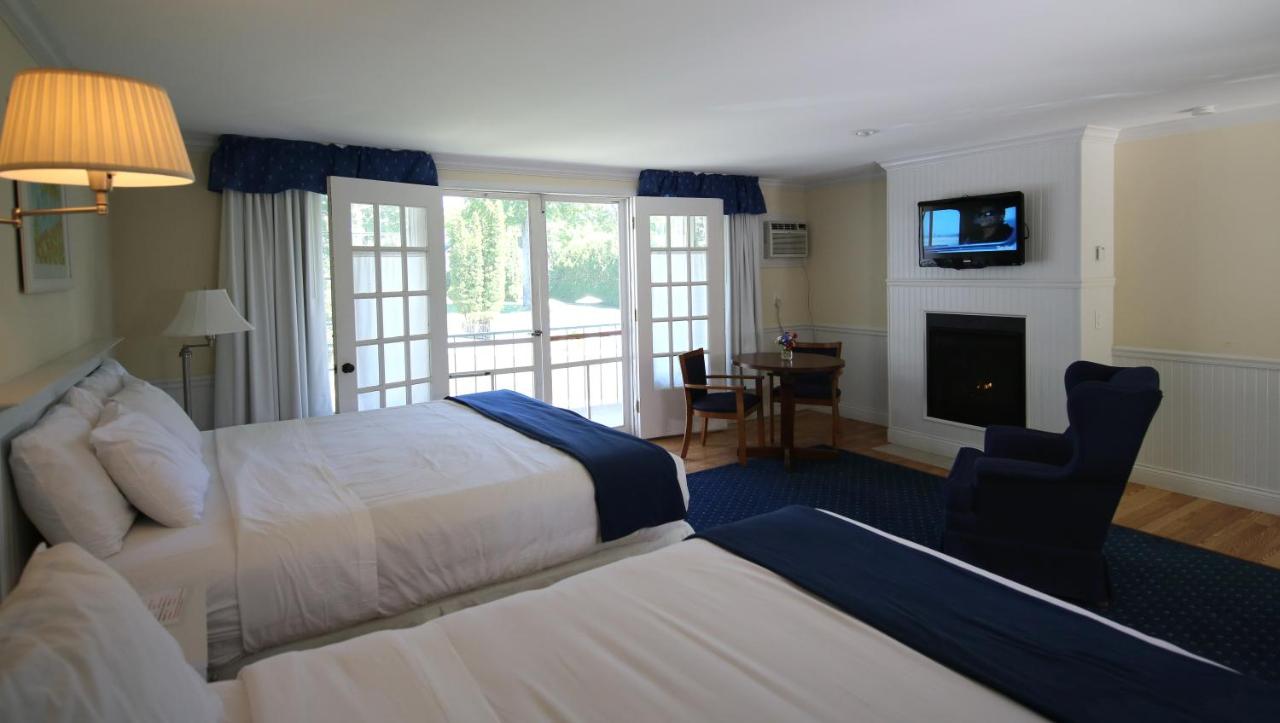 Colonial Inn — photo 19