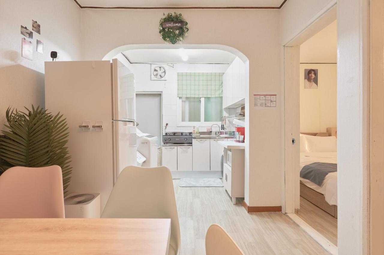 Itaewon Namsan View Stay, Midnight in Itaewon New - 4