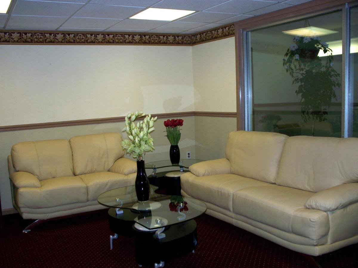 Budget Inn 4U — photo 21