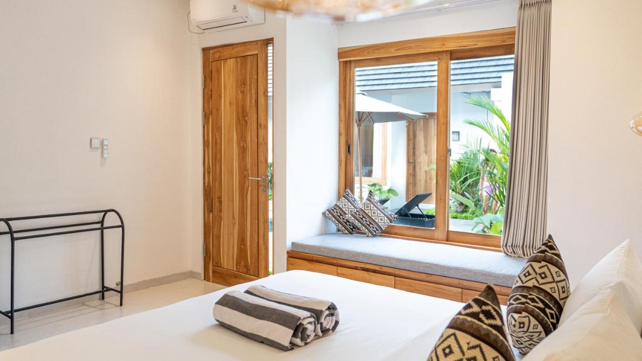 Kaylora Villa by Tanya Pink - 2