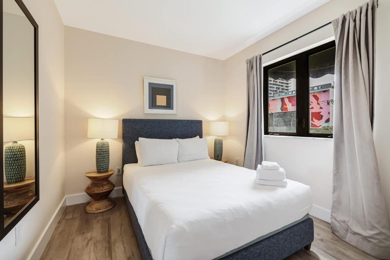 Roami at The Palace - 2