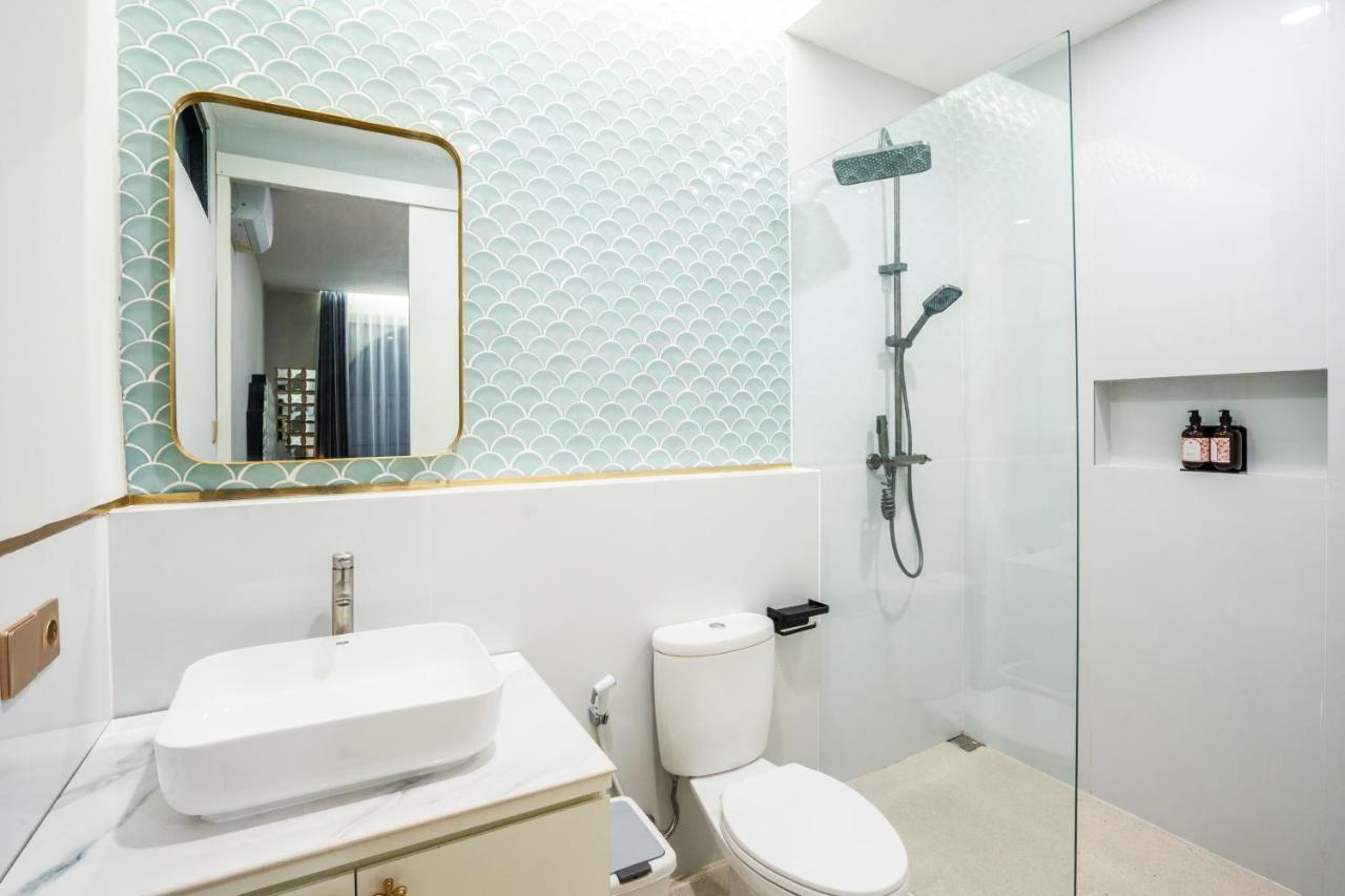 Unique! 1BR Apt in Detached House at Hotel Grounds - 3