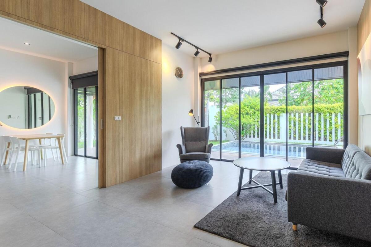 V242 Prime Location 2BR with Pool&Garden Near Beach - 5