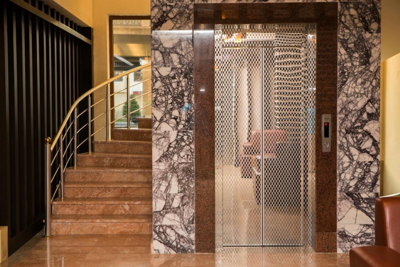 Azalea Hotel Baku photo