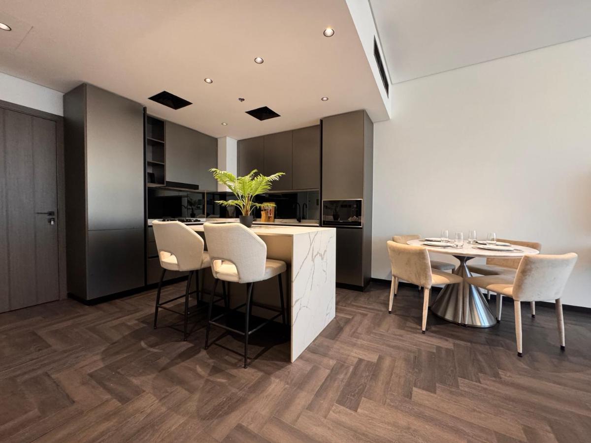 Modern 1-Bedroom Apartment in Al Jaddaf near Downtown Dubai & Dubai Creek - 5