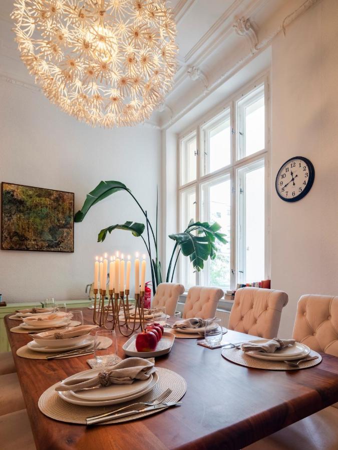 KuDAMM Charming Old Home,4-9 ppl,Family Friendly,Wifi,Savignyplatz - 4