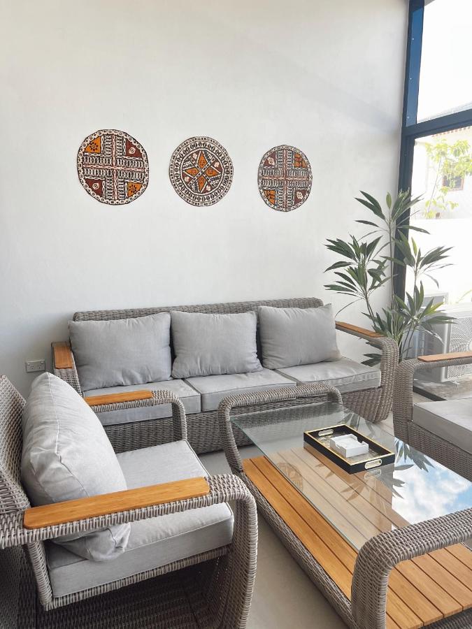 NEW Coral Bay 2Bdrm Apartment - Wailoaloa, Palm Beach Estate - 3