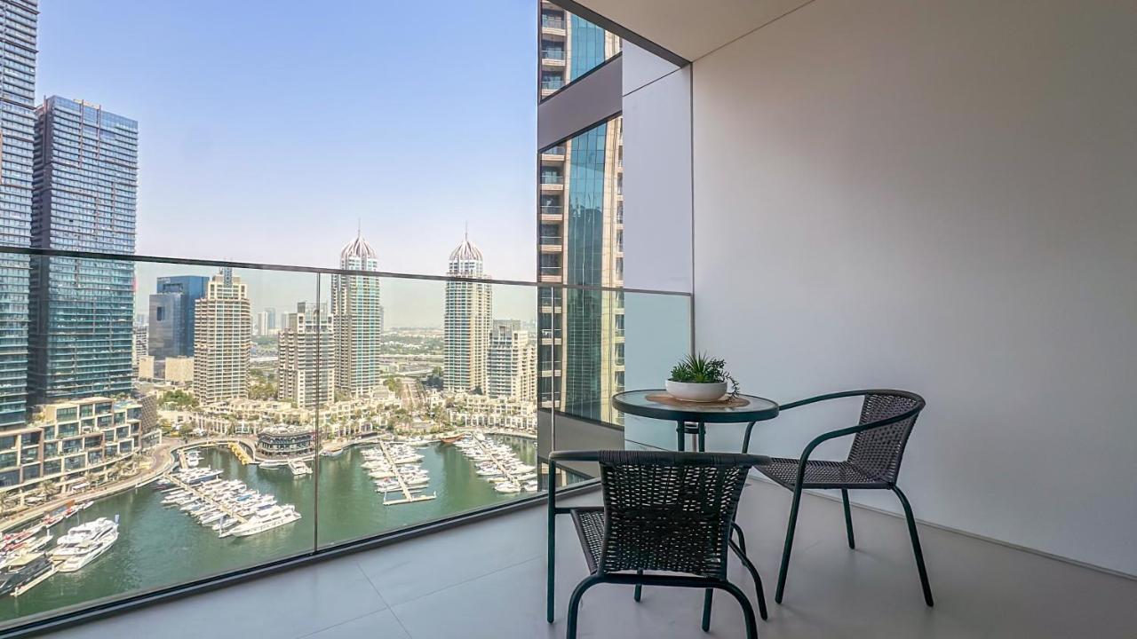 Exclusive 1BR, Panoramic Marina View, Dubai Marina - 21AB02 - 5