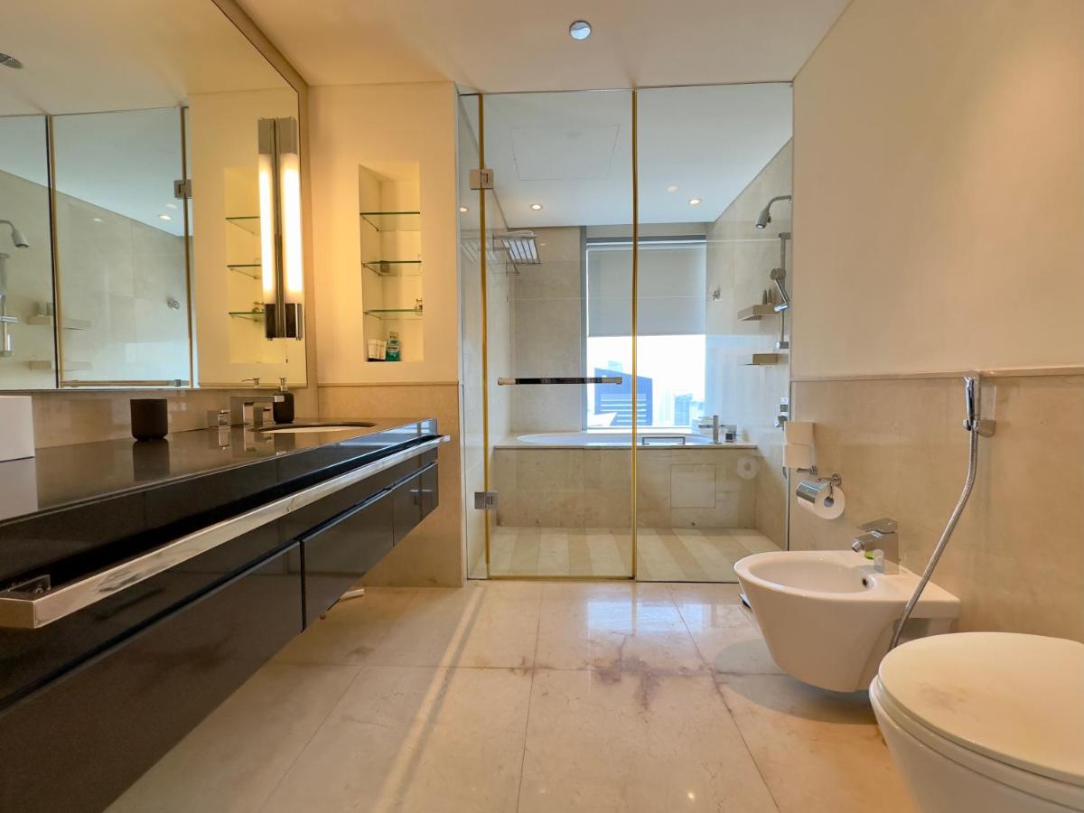 JW Marriott Marina Residences - 3