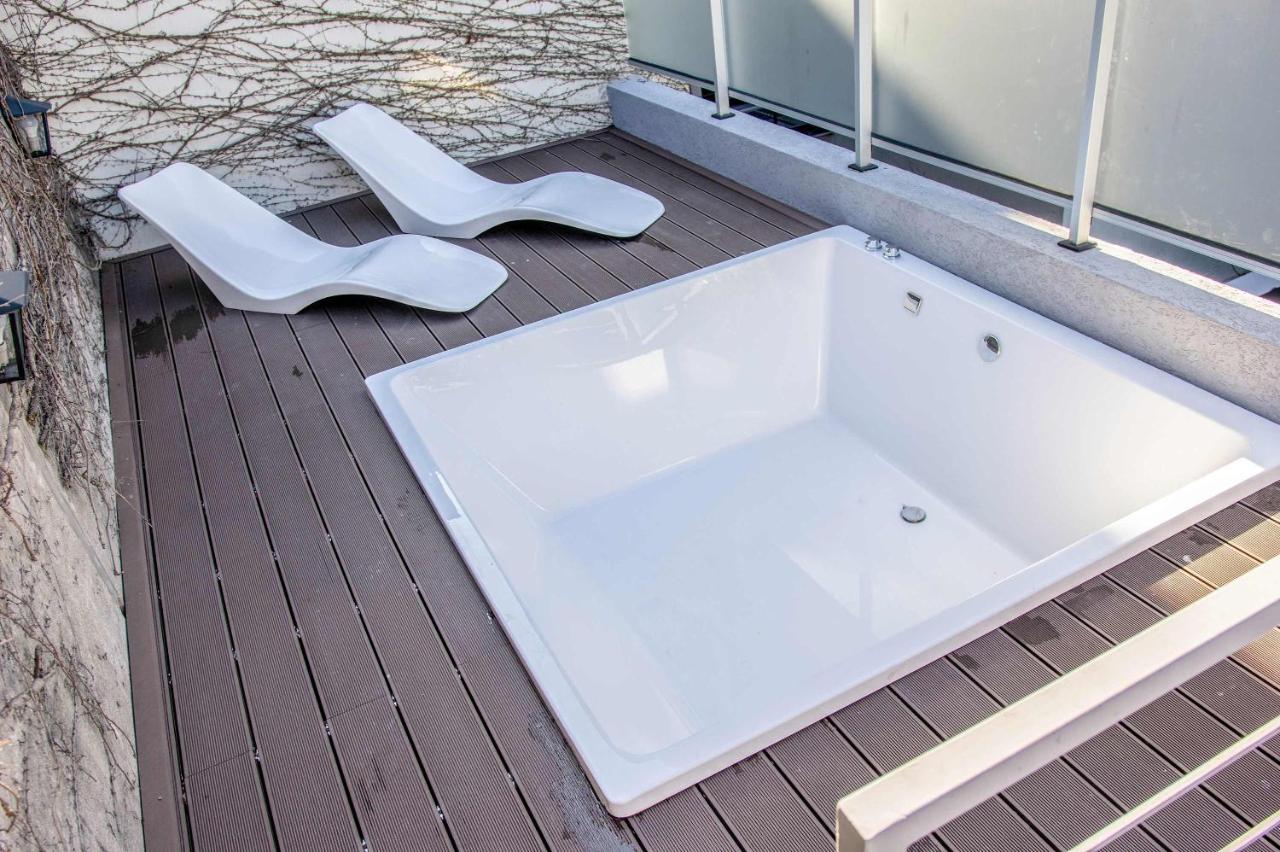 MOT SantaFe 3 Bd Pool & BBQ Palermo Hollywood - 2