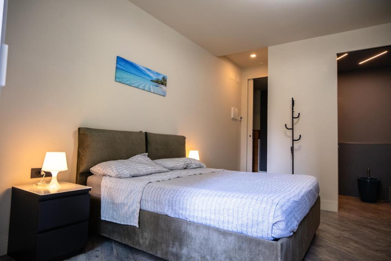 zampieri house camera blu - 2